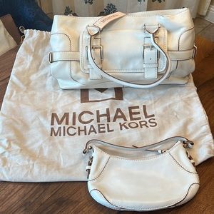 Michael Kors Brookville Shoulder Bag